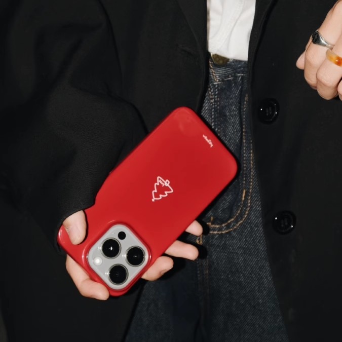 浆果红圣诞树原创适用苹果17promax手机壳iphone16卡通15可爱14全包13菲林壳12/11/XSmax防摔个性x/xr