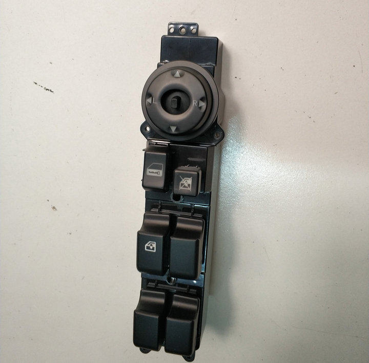 帝豪开关按钮升降器开关吉利