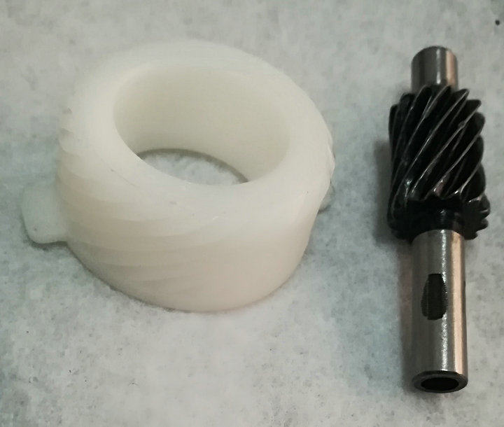 适用雅马哈ZY100T-巧格JOG福逸丽鹰仪表齿轮仪表里程齿鼓刹 碟刹