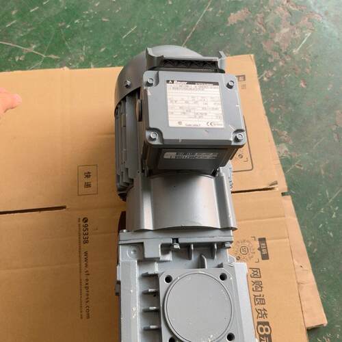 BSA6-31V/D08LA4-TF-GT 减速电机 BAUER保尔 动力传动议价维修