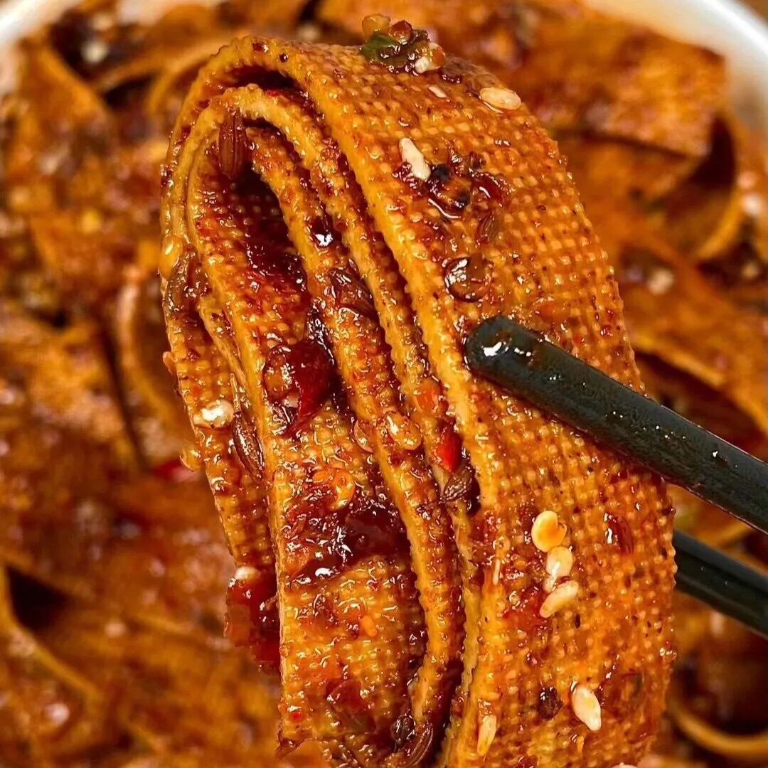 湖南风味平江特产麻辣千张香辣豆干豆皮解馋零食豆制品辣条即食