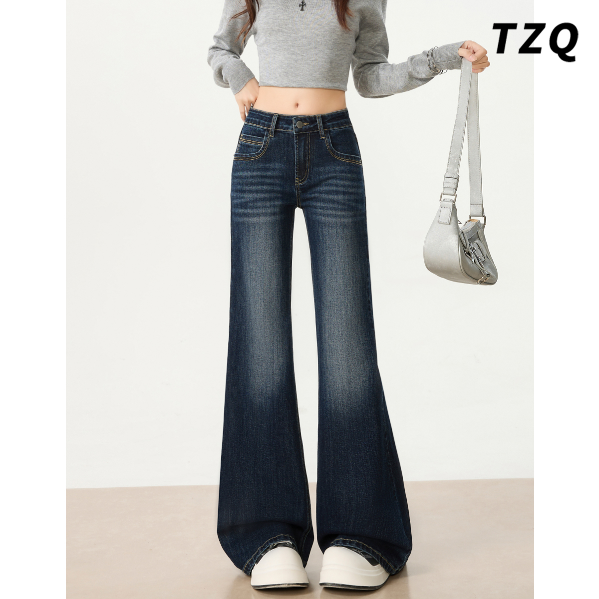 宽松显瘦不贴腿拖地弹力喇叭裤冬