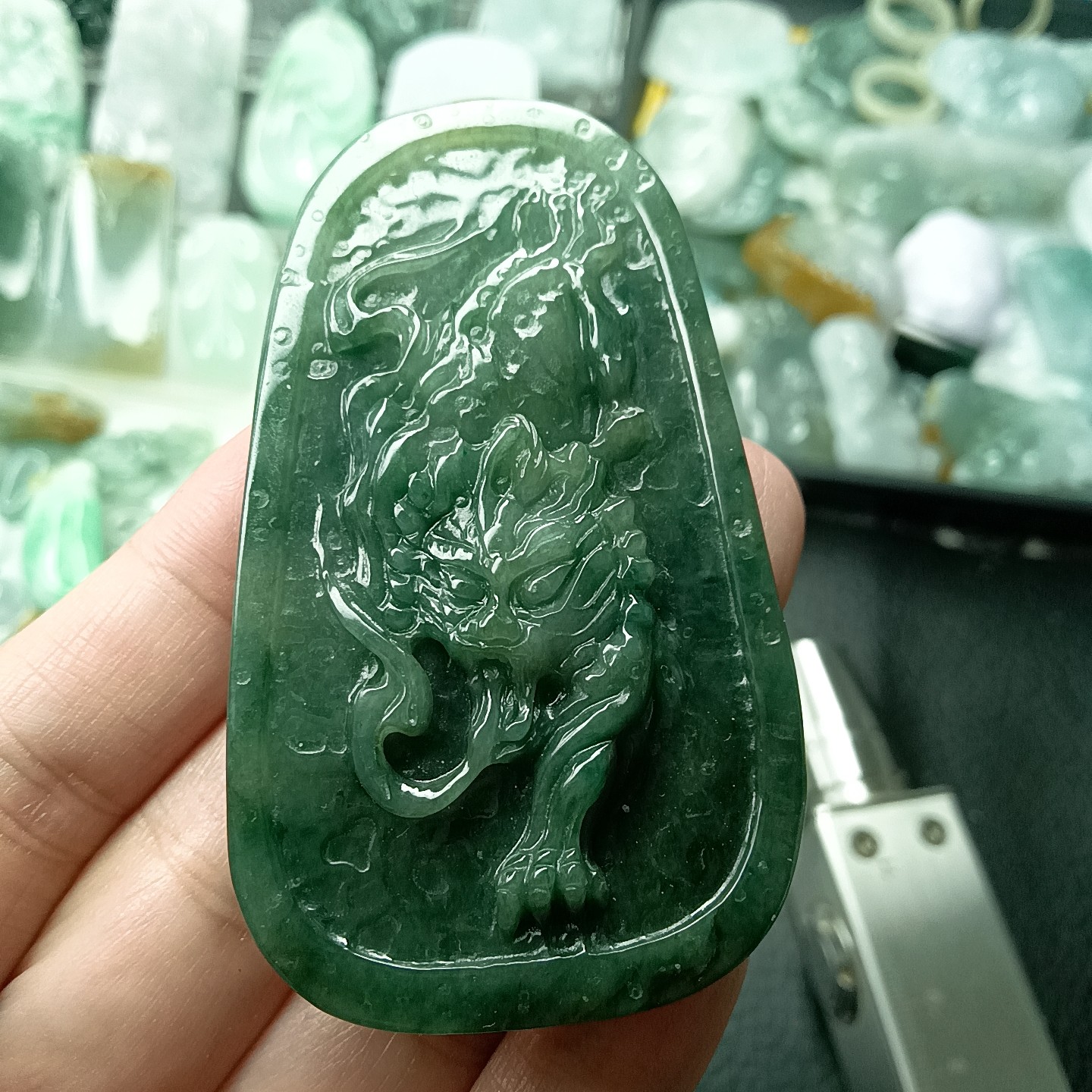 缅甸天然翡翠玉牌子款貔恘吊坠,珠宝/钻石/翡翠,颈饰,淘宝优惠券,粉丝福利购,淘宝优惠卷