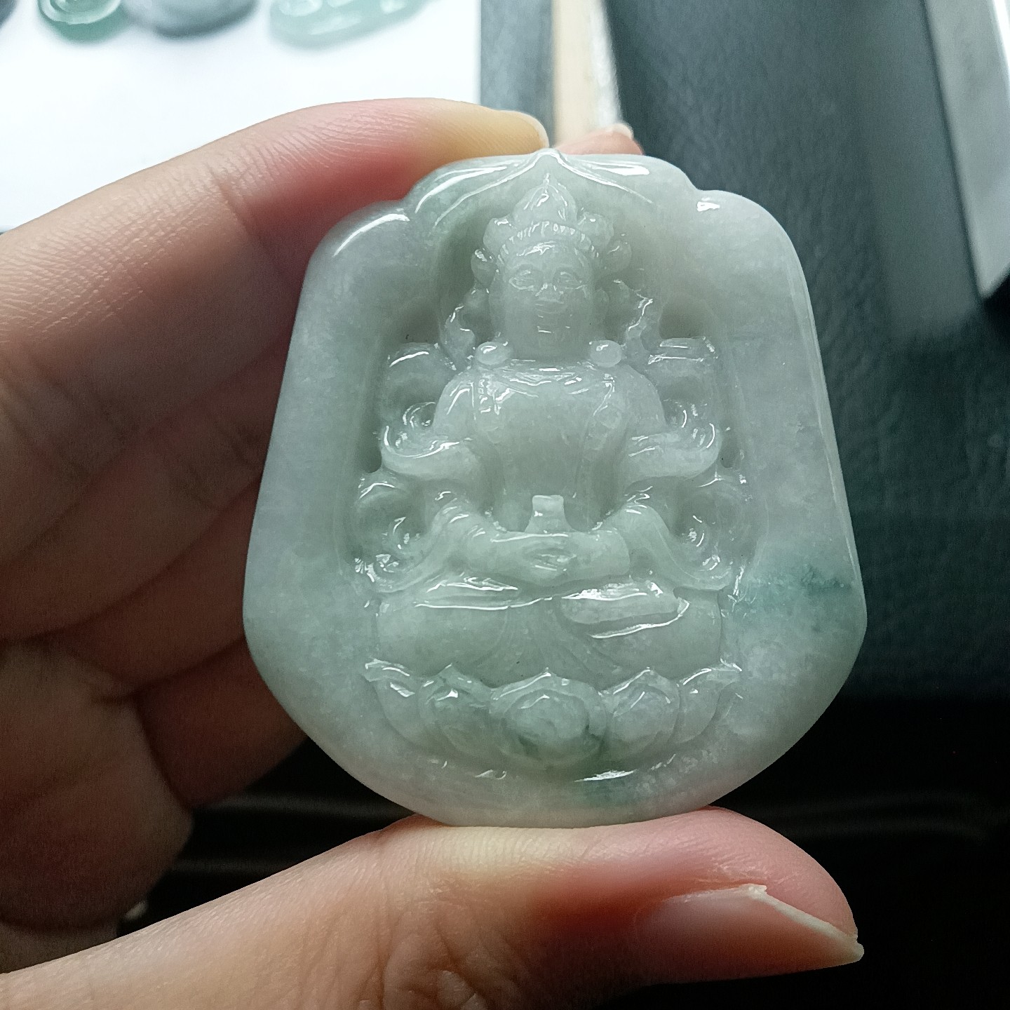 缅甸天然翡翠玉飘花度母观音颈饰