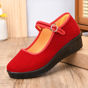 老北京布鞋女鞋黑色酒店工作鞋跳舞鞋妈妈鞋软底防滑红色平底布鞋