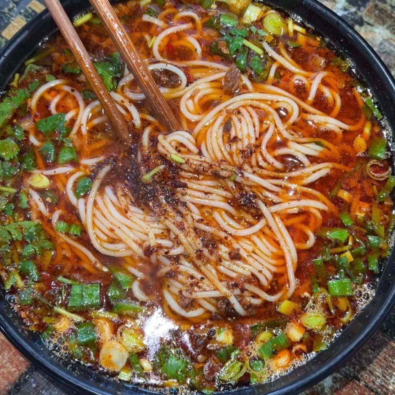 徐州米线三里香肉酱米线5袋顺丰包邮装1550g徐州乡土特色美食