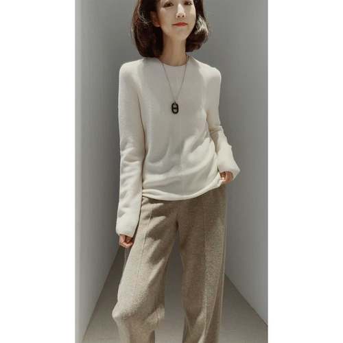 不染色全羊绒亲肤无缝翻立领针织