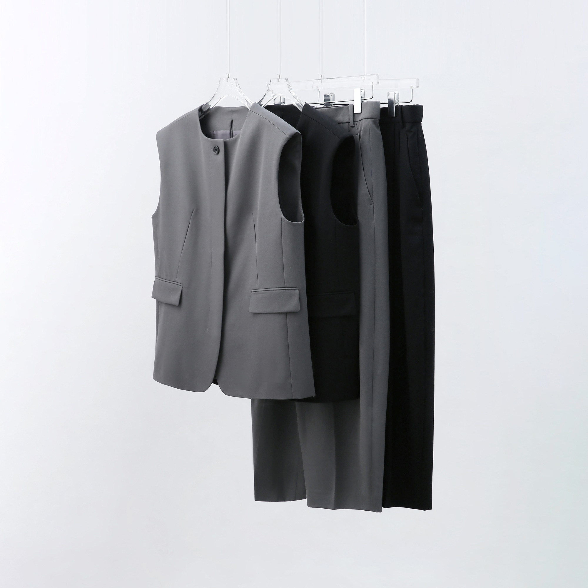 【大秀气场 结构时髦】可机洗/精纺澳毛 大簰廓形~马甲/神裤套装