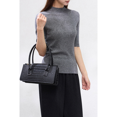 亮丝珠片水溶羊毛吊带半高领短袖