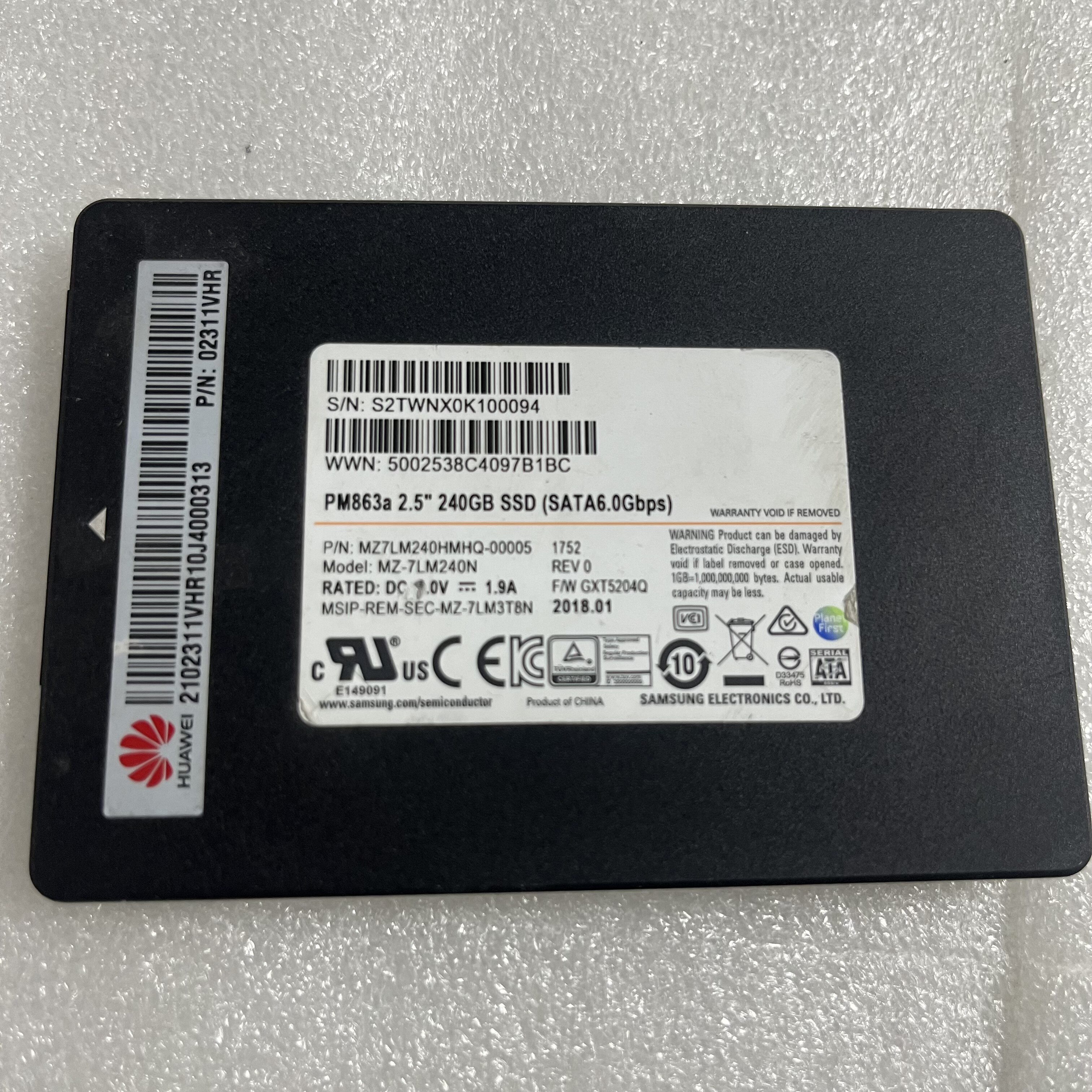 三星PM863a 240G固态硬盘企业级SSD SATA3 6G 2.5寸 华为02311VHR