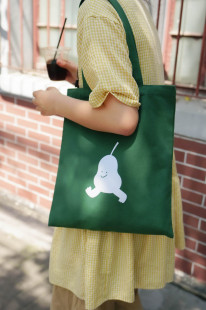 Chen可爱插画绿色植绒帆布包袋 画Hammer 奔跑小梨逃梨无聊 滚动版