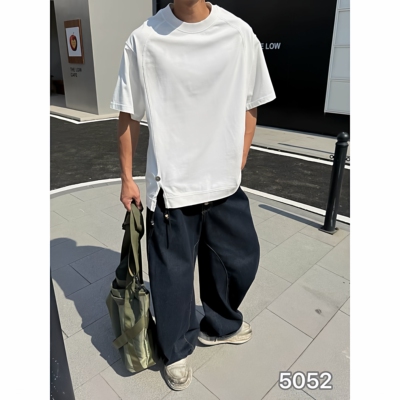 白色简约宽松重磅短袖T恤男