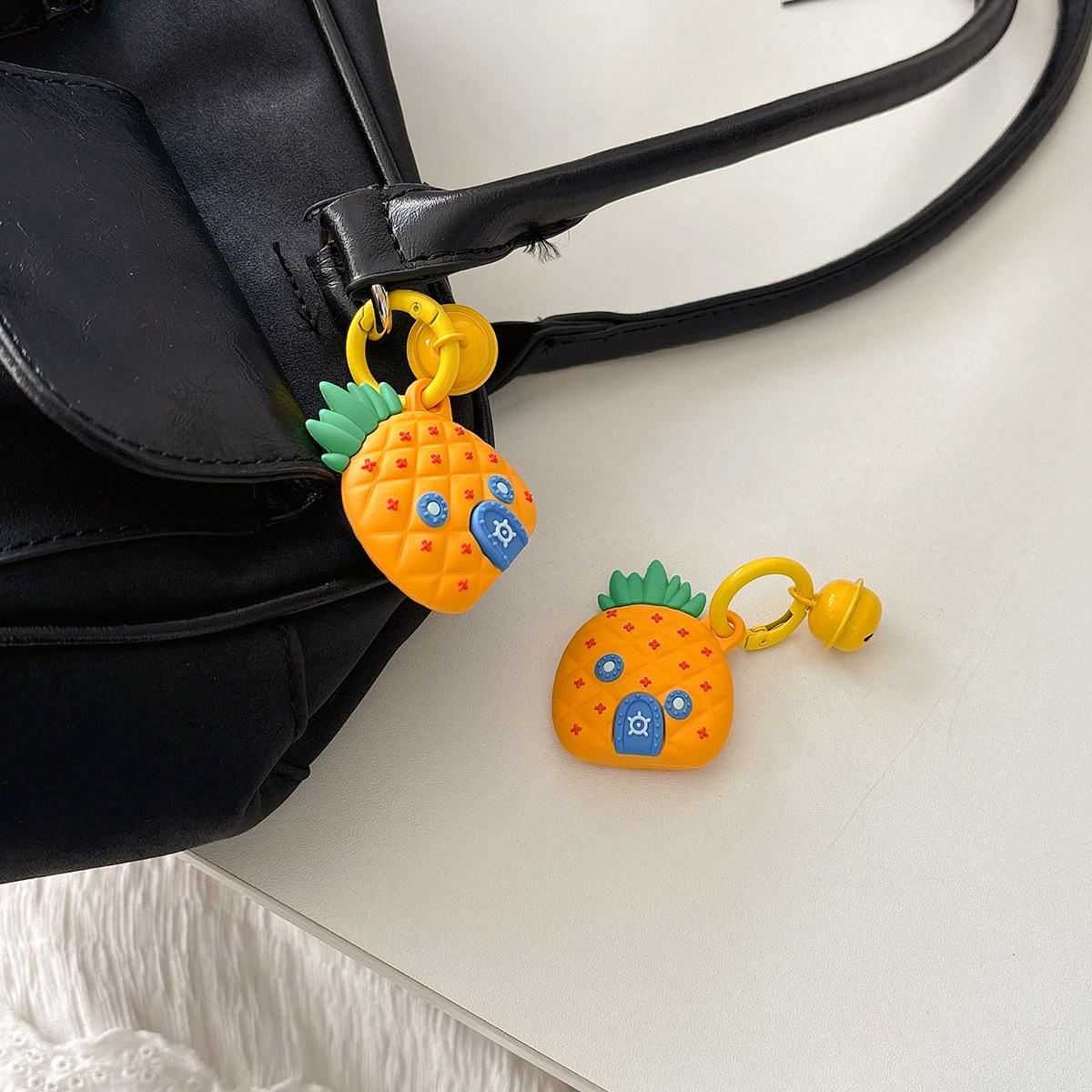 苹果AirTag蓝牙防丢器保护套适用于海绵宝宝菠萝屋追踪器硅胶软壳,3C数码配件,数码防丢器保护套,淘宝优惠券,粉丝福利购,淘宝优惠卷