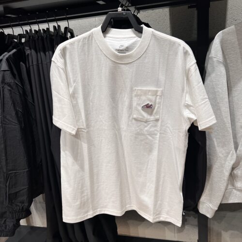 Nike/耐克NSWTEEM90SNKRPTCHPKT男子运动T恤IB1383-100