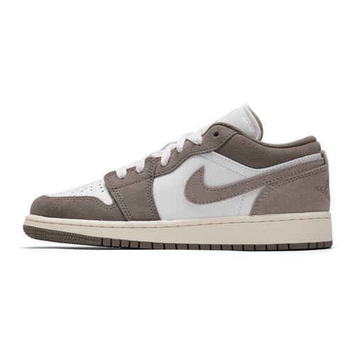 Nike/耐克Nu Retro乔丹女大童鞋舒适低帮运动休闲板鞋 553560-026
