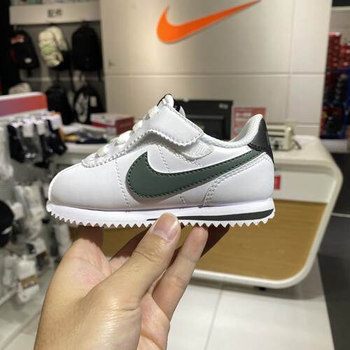正品Nike耐克儿童秋新款轻便透气户外魔术贴运动休闲鞋DM0952-106