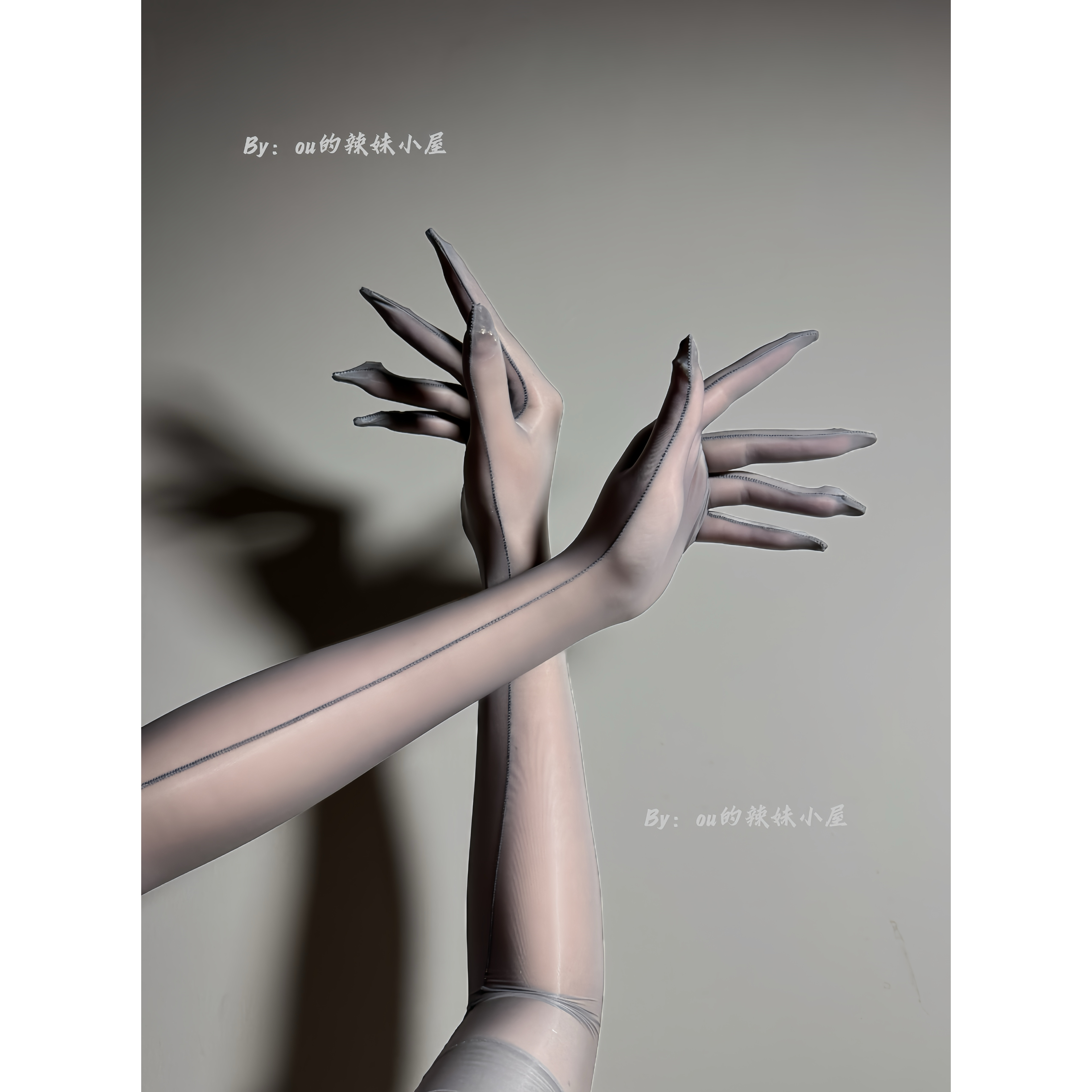 ou的辣妹小屋【幻】极光丝滑油亮手丝五指分指手套性感男女丝袜,女士内衣/男士内衣/家居服,连裤袜/打底袜,淘宝优惠券,粉丝福利购,淘宝优惠卷