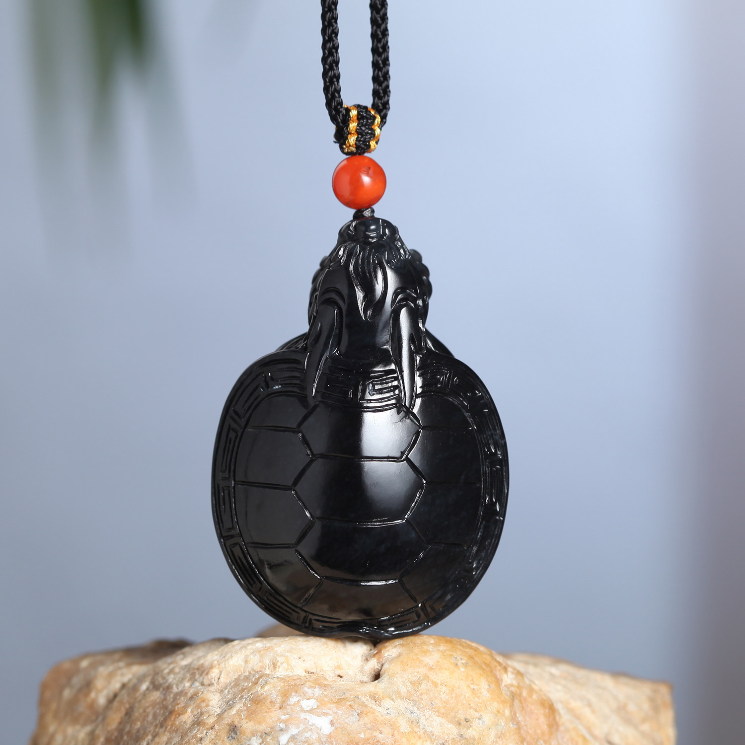 新疆和田玉籽料聚墨青花龙龟吊坠酷黑天然玉石男女款玉佩将将