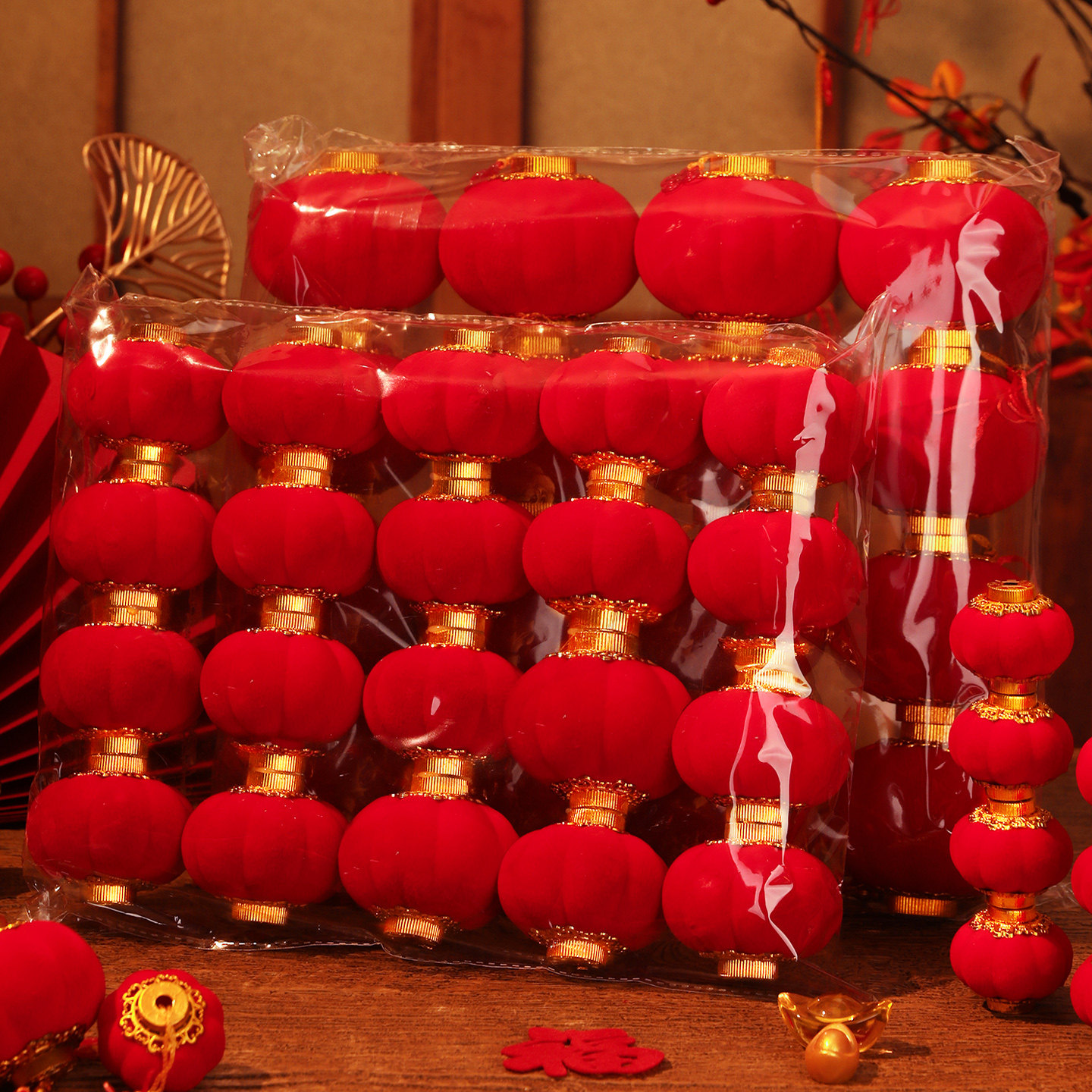 新年装饰品植绒小红灯笼挂饰盆栽绿植挂件挂树上院子春节氛围布置