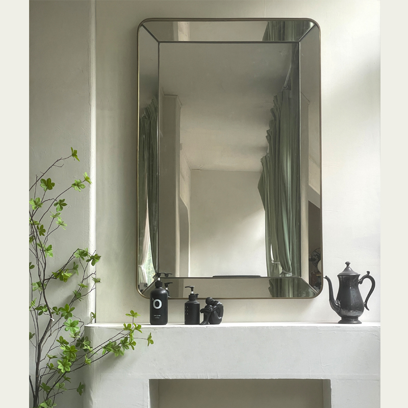 黄铜复古北欧圆角异形浴室镜