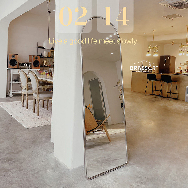 黄铜轻奢超白穿衣镜设计师别墅服装店试衣落地全身镜