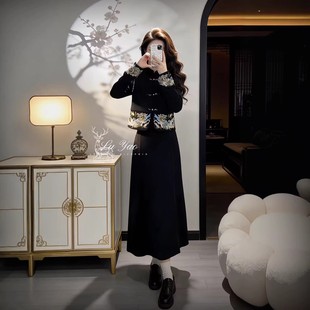 冬装一整套新中式女装复古风刺绣盘扣两件套国风黑色连衣裙子套装