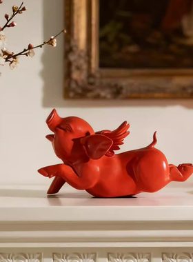 现代简约鸿运当头橙色飞天小猪树脂雕塑艺术家居摆件桌面装饰品