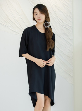 READ_ME读我黑色包容显瘦茧型连衣裙B20874603