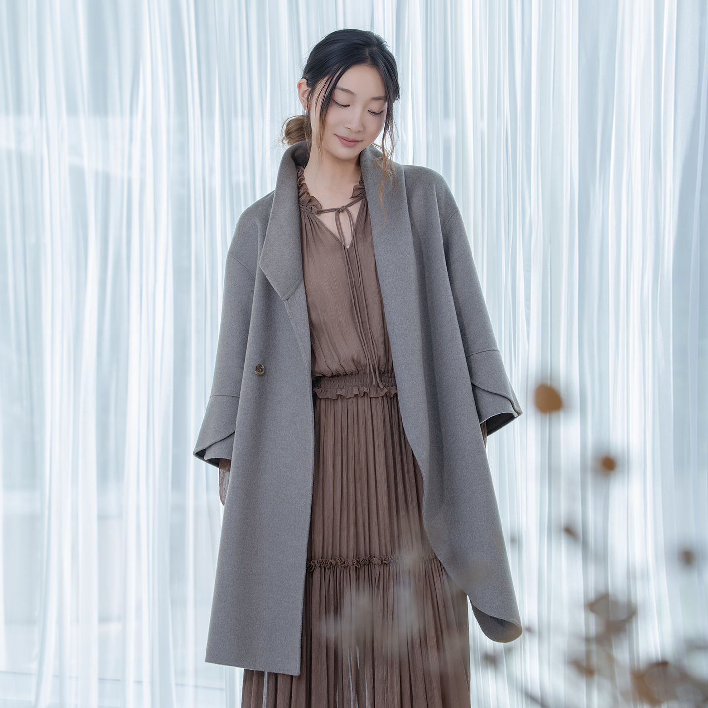 README中长一粒扣双面呢大衣