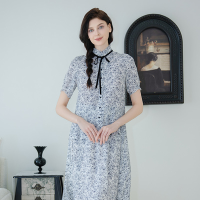 README直身复古蚕丝混纺衬衫