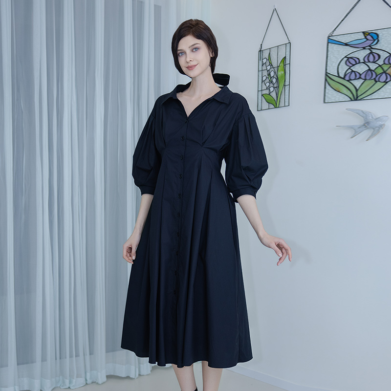 README收腰连衣裙式宫廷风衣