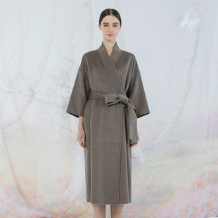 Readme读我秋冬新品女高级灰绿色直领简约开襟系带大衣B10904303