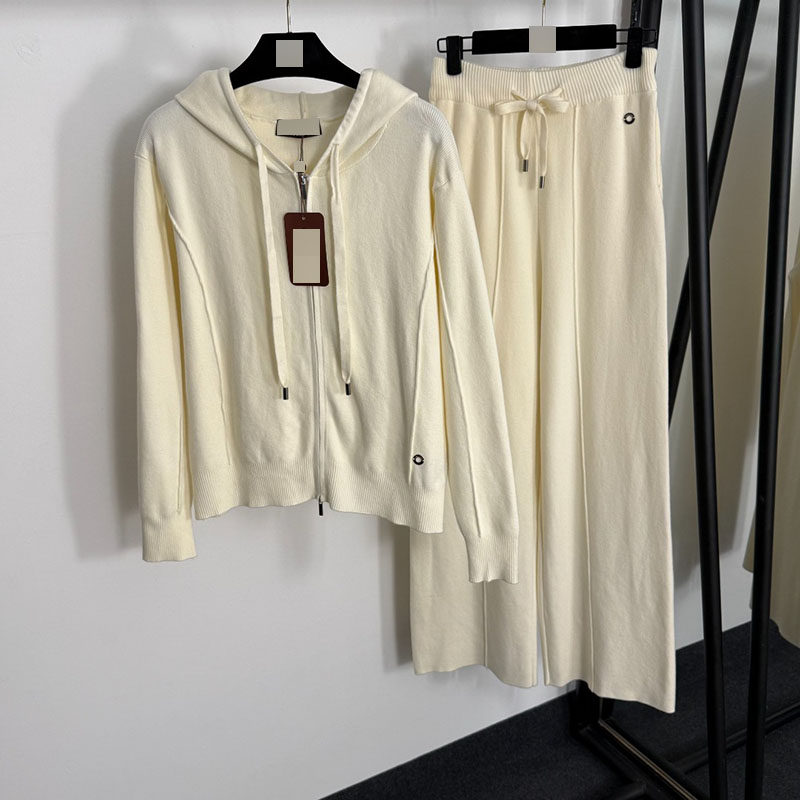 南油新款时尚针织套装 金属圈装饰长袖连帽拉链针织开衫外套+长裤,女装/女士精品,时尚套装,淘宝优惠券,粉丝福利购,淘宝优惠卷