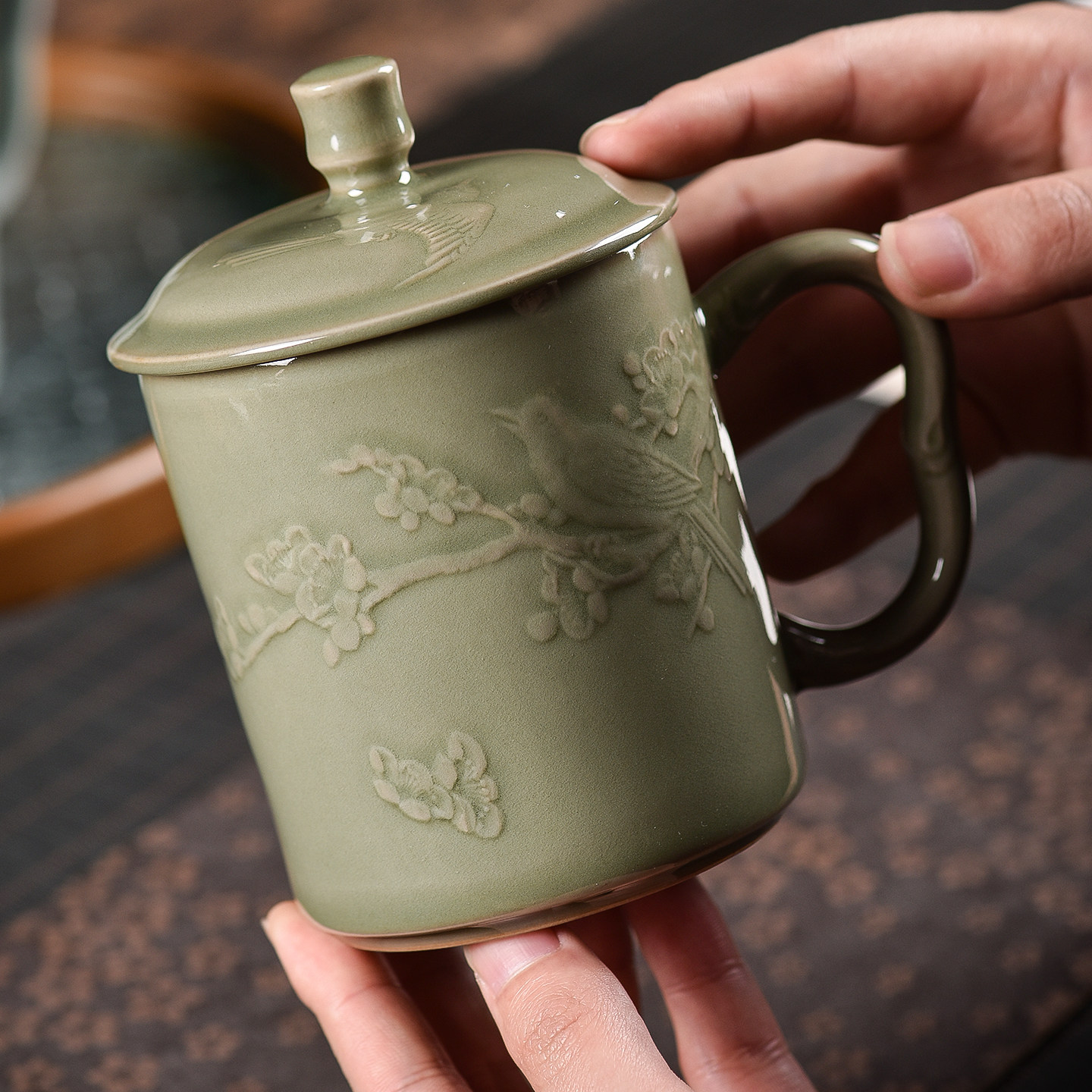 龙泉濡轩秘色釉手工主人陶瓷杯图片