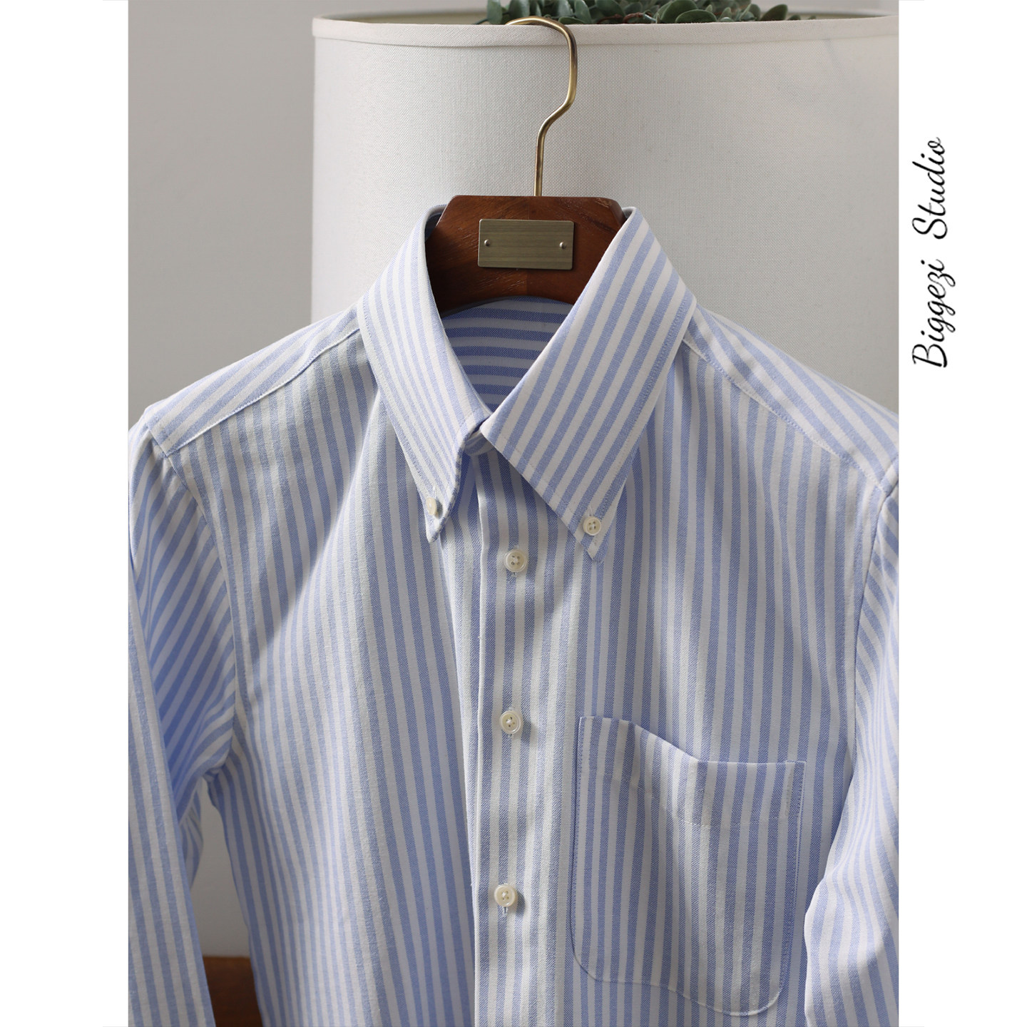 [两色] 日常休闲微厚牛津纺带口袋条纹IVY学院风轻商务修身衬衣