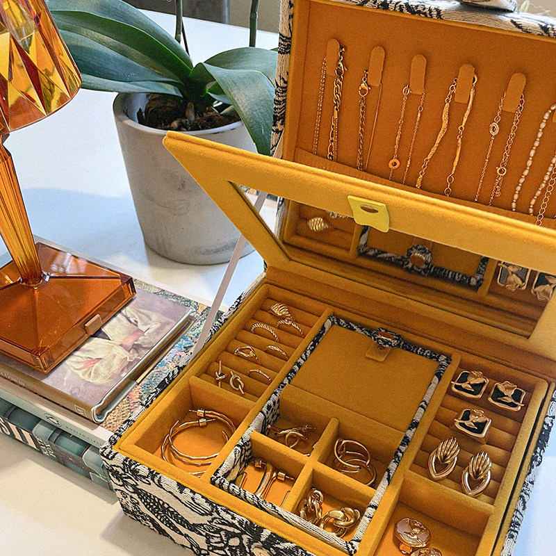 复古提花 兼具艺术感和使用功能