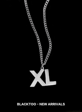 钛钢创意英文字母项链情侣