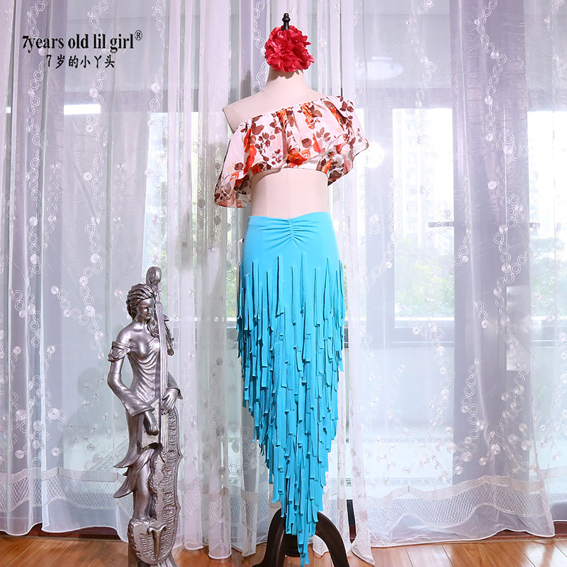 7yearsoldlilgirl肚皮舞胯裙