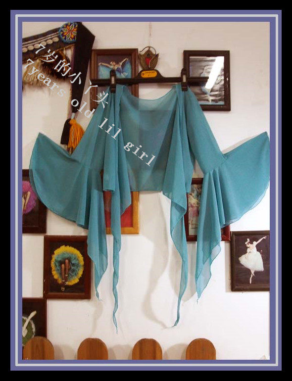 2019新款上市肚皮舞网纱台湾水沙7分尖喇叭袖上衣 CE65