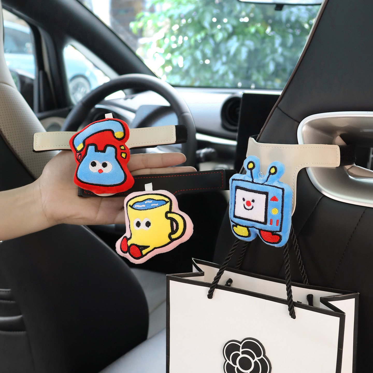 卡通可爱家电创意车载运动座挂钩