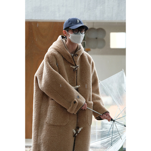 可乐生活CARPEM 皮毛一体泰迪羊羔绒外套冬季中长款牛角扣大衣