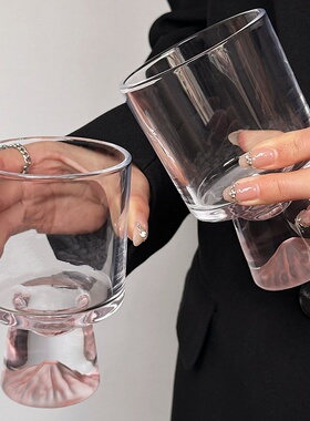 粉色山脉玻璃杯子水杯高级感小众创意高脚饮品杯咖啡杯甜筒杯酒杯