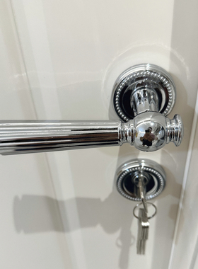 依佰利美式亮铬不锈钢银色门锁轻奢镀铬室内法式卧室静音房门锁