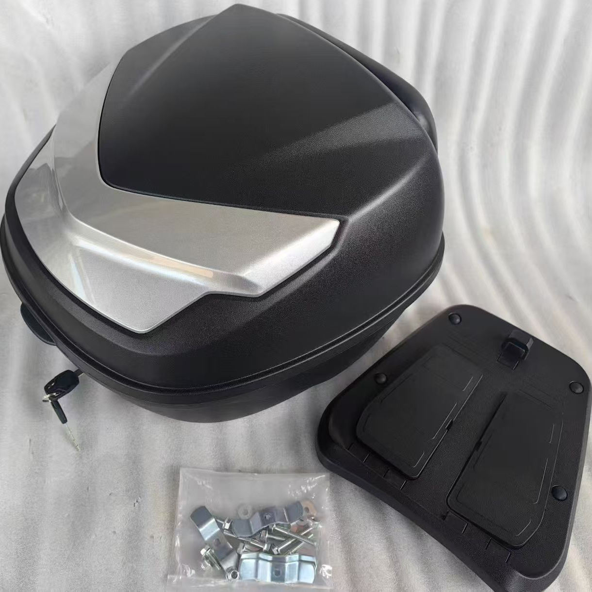 适用豪爵摩托车UFD AFR VX125 ADX125快拆尾箱 后备箱彩盖锁