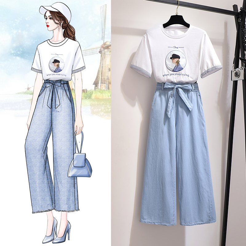 239.00元包邮坠感阔腿裤套装女夏季2019新款时尚网红洋气小个子穿搭减龄两件套