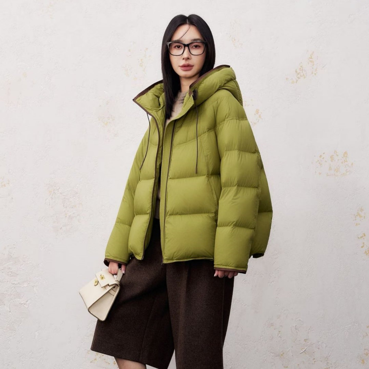 2025冬季新款泡芙连帽90%鸭绒羽绒服女加厚宽松保暖绿色冬装外套