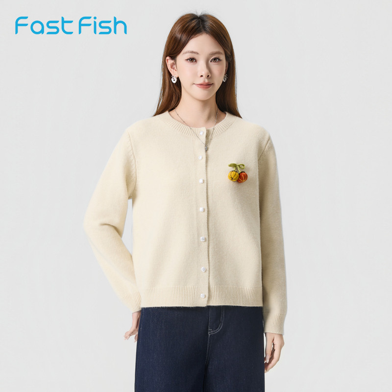 快鱼排扣开衫毛衣女2025年冬季新款简约设计感外套软糯亲肤上衣,女装/女士精品,毛衣,淘宝优惠券,粉丝福利购,淘宝优惠卷