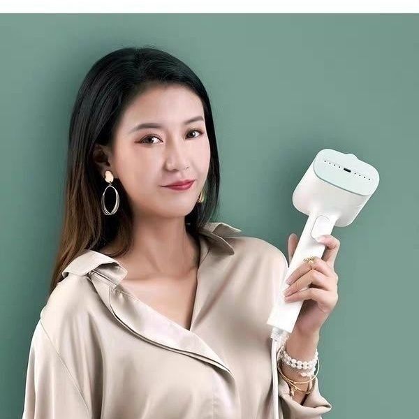 美的手持挂烫机家用蒸汽熨斗旅行便携式小型电熨斗迷你熨衣架白色
