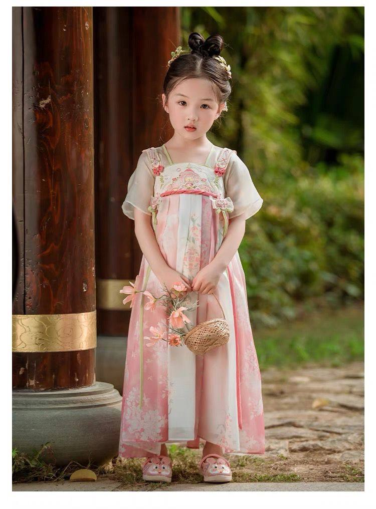 2026年夏季新品连衣裙刺绣襦汉服