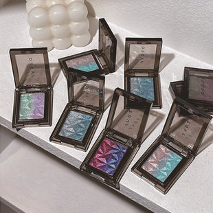 JADED奇遇眼影高光盘渐变色珠光便携平价超闪烟熏蓝紫色一盘成妆